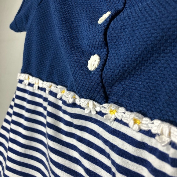 Girl Tribe Sunny Daisies Blue w/ Stripes M (7/8) - Picture 4 of 5